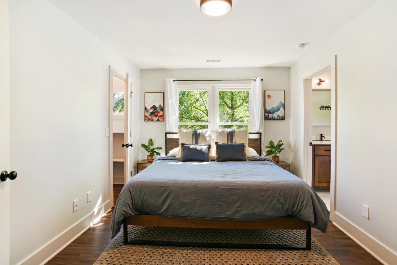 Sun Lit Modern Home With Good Vibes And Lots Of Coffee - Designedbydom Atlanta Zewnętrze zdjęcie