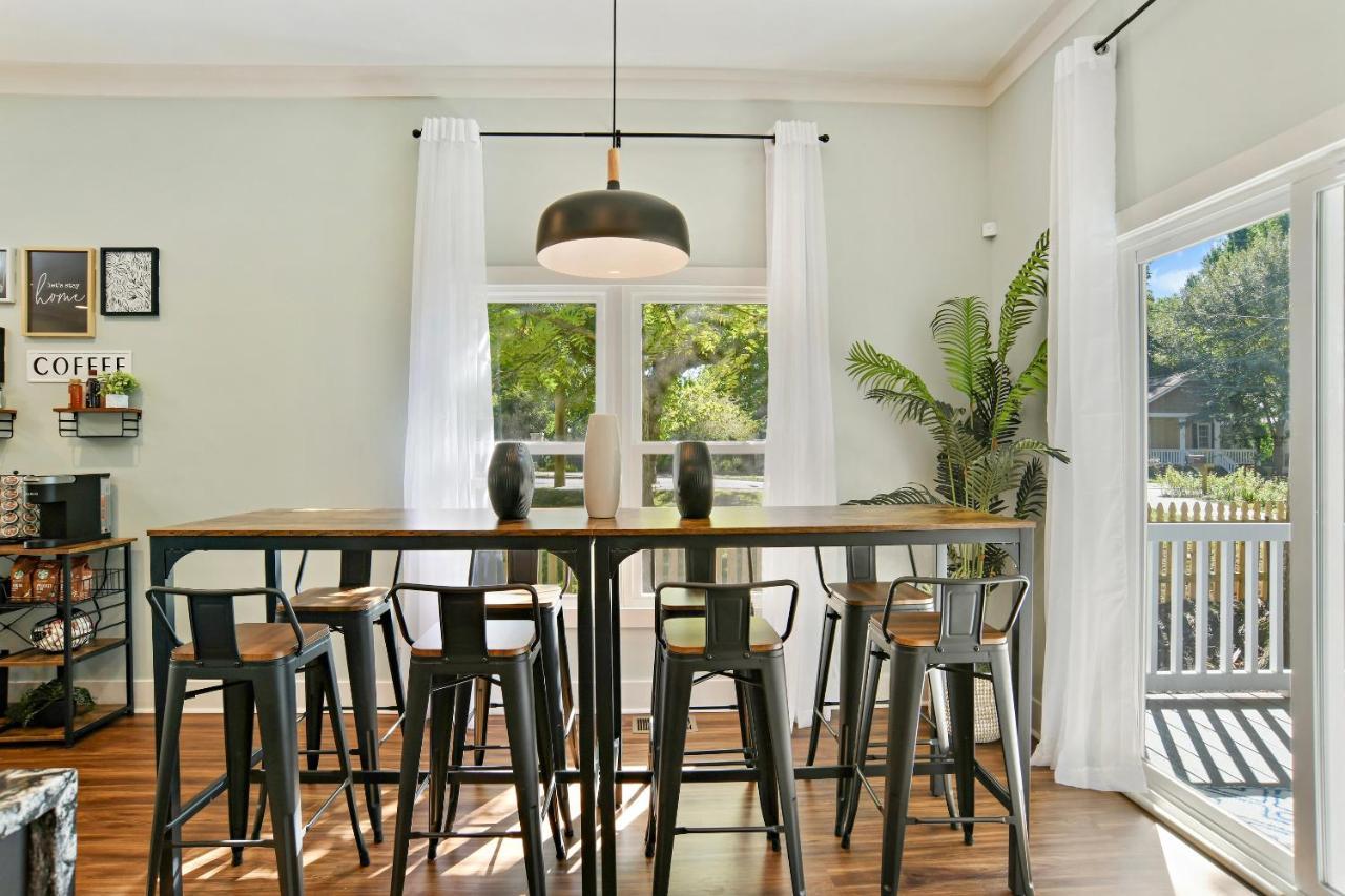 Sun Lit Modern Home With Good Vibes And Lots Of Coffee - Designedbydom Atlanta Zewnętrze zdjęcie