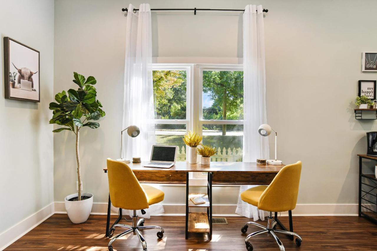 Sun Lit Modern Home With Good Vibes And Lots Of Coffee - Designedbydom Atlanta Zewnętrze zdjęcie