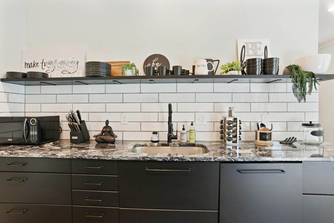 Sun Lit Modern Home With Good Vibes And Lots Of Coffee - Designedbydom Atlanta Zewnętrze zdjęcie